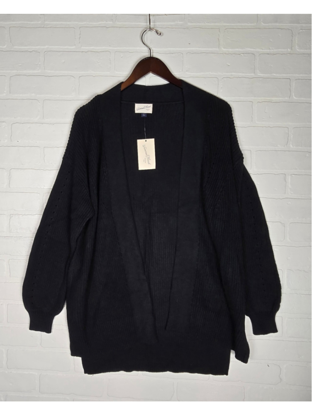 Women's Universal Thread Black Cardigan Sweater Size Small